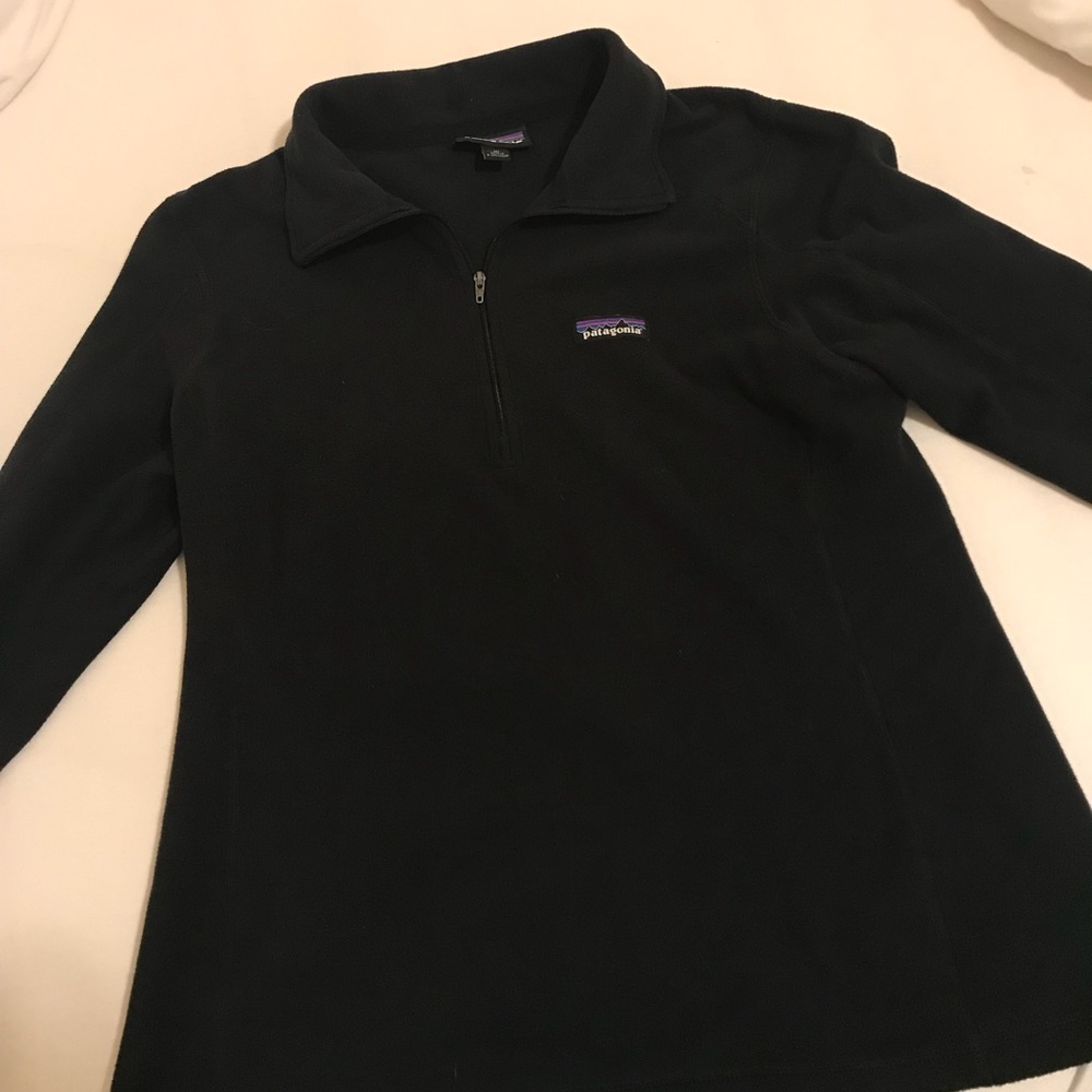 Patagonia Women’s M Black 1/4 Zip Micro-Fleece
